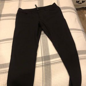 Lululemon men’s ABC pant